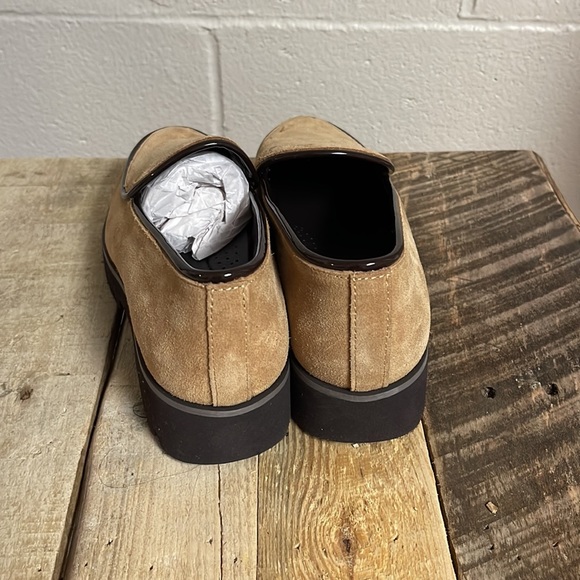 Donald Pliner chunky suede loafer, new, size 7.5 - Picture 3 of 6